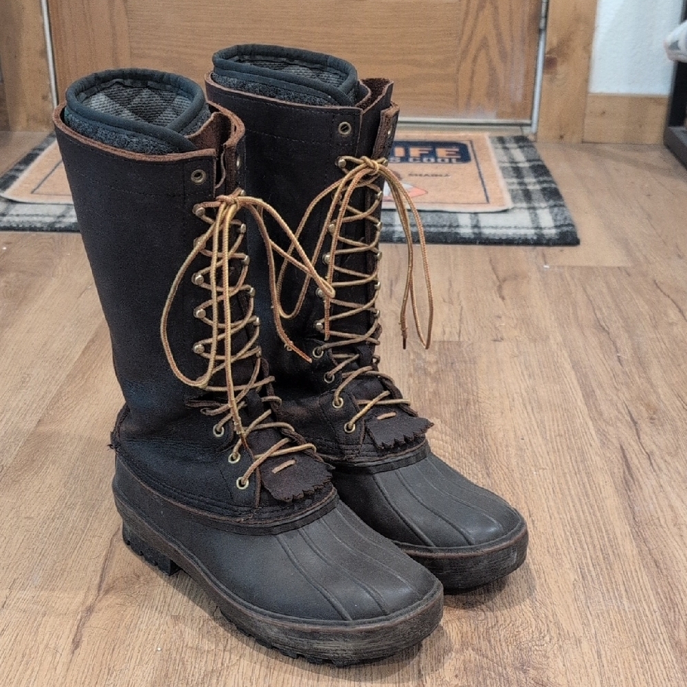 Men's Black and Brown Lace-Up Boots
